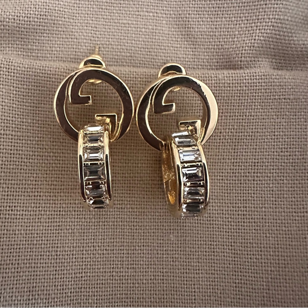 Gucci Blondie Intertwined Gold Crystal Earrings - Picture 3 of 7